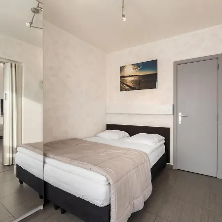 Agreable Sur La Place Du Casino Apartment *